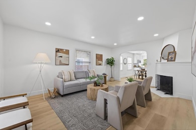 2172 36th St, Sacramento, CA 95817 - photo 7