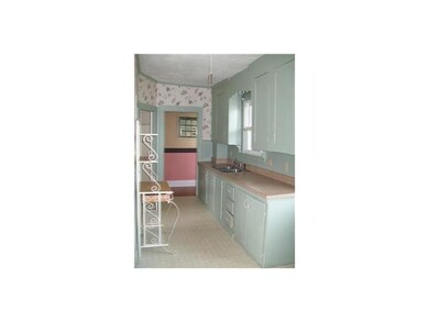 11 Kelley St, South Portland, ME 04106 - photo 3