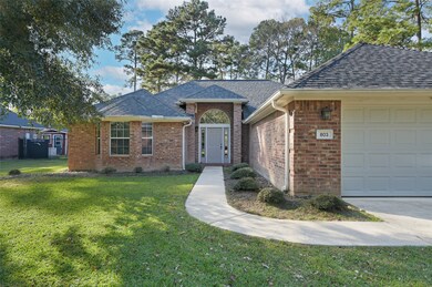 803 Shadberry Dr, Magnolia, TX 77354 - photo 2