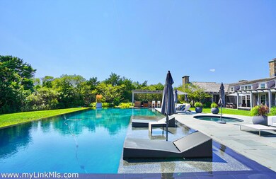 30 Crackatuxet Cove Rd, Edgartown, MA 02539 - photo 3