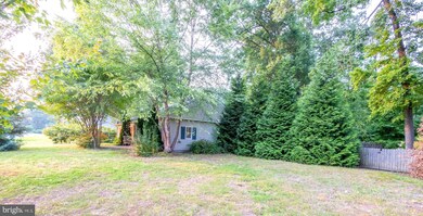 116 Richmond Rd, Colonial Beach, VA 22443 - photo 4