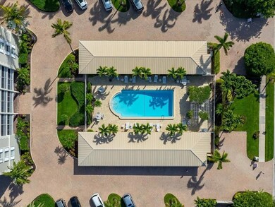 2750 Gulf Shore Blvd N unit 204, Naples, FL 34103 - photo 4