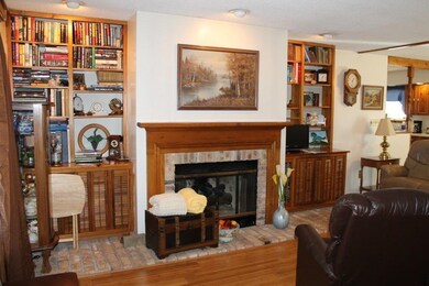 3242 W Greenbriar Ln, La Porte, IN 46350 - photo 3