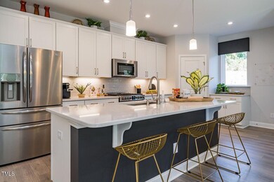 012-1280x960-kitchen