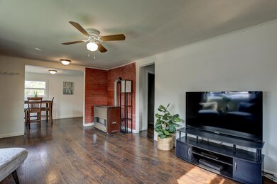 434 NE Dekalb Ave, Bend, OR 97701 - photo 6