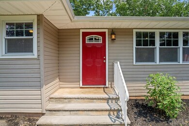 155 Pittenger Pond Rd, Freehold, NJ 07728 - photo 3