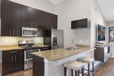 5806 Birchbrook Dr unit 206, Dallas, TX 75206 - photo 6