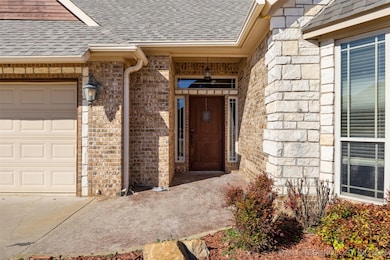 820 Cypress Dr, Ada, OK 74820 - photo 4