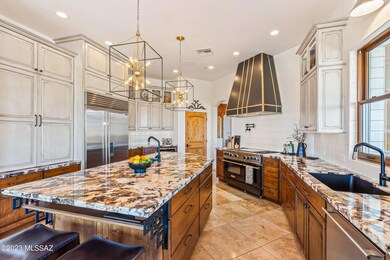 Kitchen w/custom hood