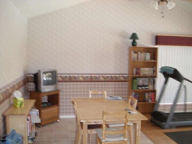 5841 W Saragosa St, Chandler, AZ 85226 - photo 7