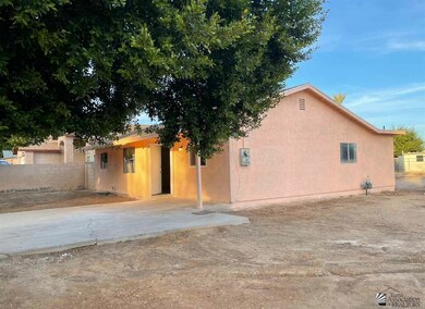 153 S 16th Ave, Yuma, AZ 85364 - photo 2