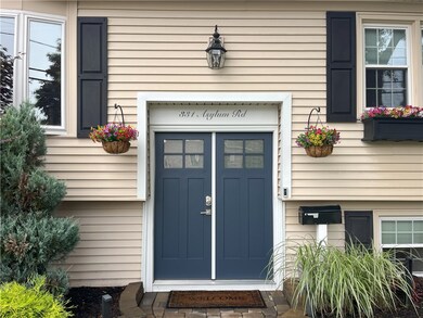 331 Asylum Rd, Warwick, RI 02886 - photo 3