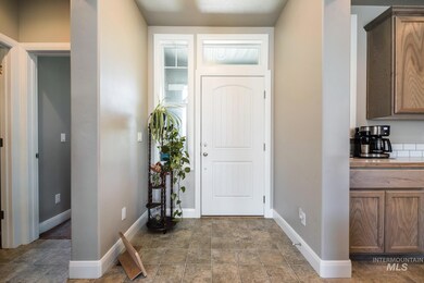 1463 W Sagwon Dr, Kuna, ID 83634 - photo 4