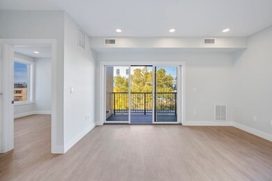 277 Border St unit 401, Boston, MA 02128 - photo 2