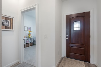 Open foyer to welcome your guests.