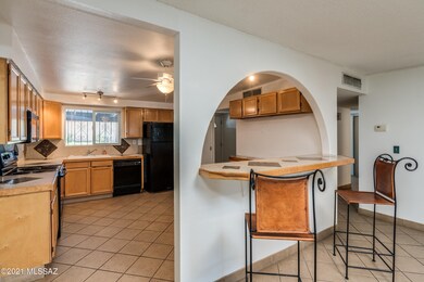 8125 E Domenic St, Tucson, AZ 85730 - photo 4