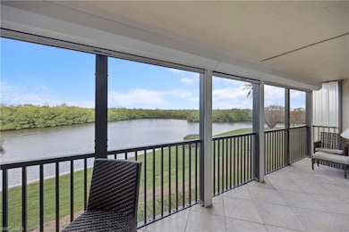 Vanderbilt Towers unit 103, Naples, FL 34108 - photo 2