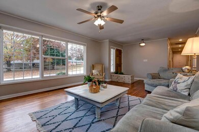 Living room 2