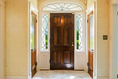 Front door & foyer