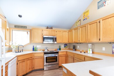 Prep & Storage Space Galore!