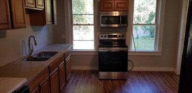 840 Worthington St unit 1, Springfield, MA 01105 - photo 2