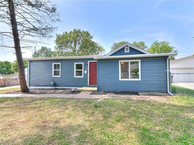 4120 Columbia St, Des Moines, IA 50313 - photo 3