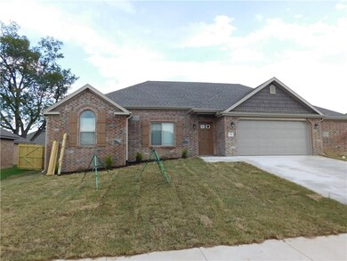 710 Captain Marshal St, Prairie Grove, AR 72753 - photo 2