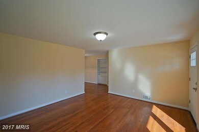 13208 Turkey Branch Pkwy, Rockville, MD 20853 - photo 6