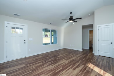 25 Simpson Creek Rd, Laurens, SC 29360 - photo 4