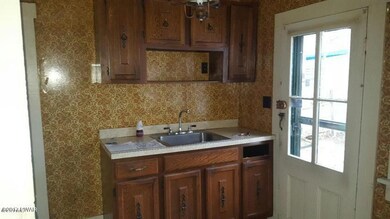 205 3rd St, Milford, PA 18337 - photo 4