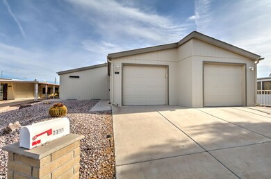 2311 N Shannon Way-2