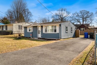 35 Blanding St, Indian Orchard, MA 01151 - photo 2