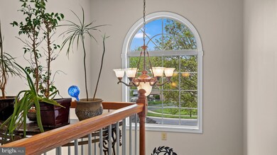 204 W Locust St, Enola, PA 17025 - photo 5