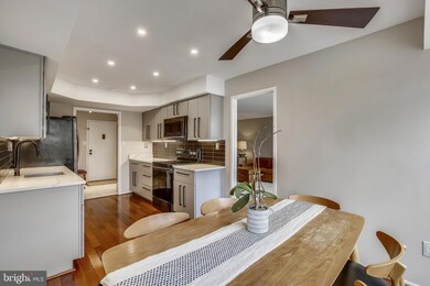 Treebrooke unit 309, Oakton, VA 22124 - photo 7