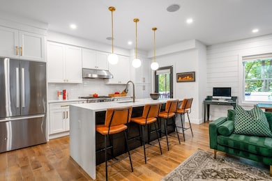 16 Walker St unit 16, Medford, MA 02155 - photo 5