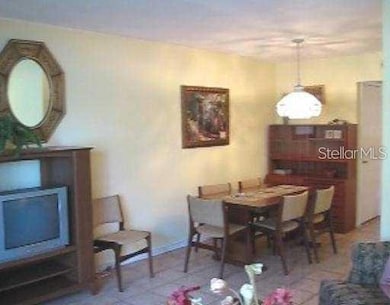 1345 Drew St unit 5, Clearwater, FL 33755 - photo 3