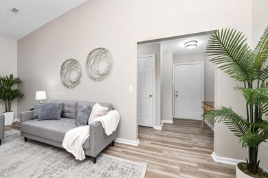 9 Meadow Ln unit 12, Highland Heights, KY 41076 - photo 3