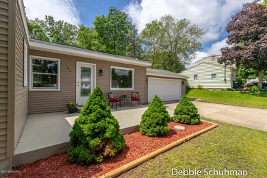 192 Netherfield St NW, Comstock Park, MI 49321 - photo 2