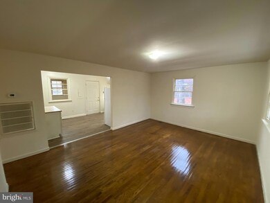 10164 Pennsylvania Ave, Ruther Glen, VA 22546 - photo 2