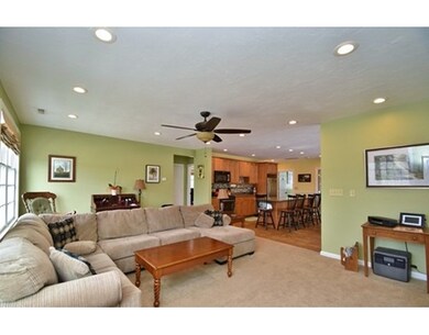 297 Providence Rd unit 1, South Grafton, MA 01560 - photo 6