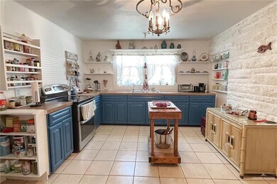 1100 S Val Verde Rd, Donna, TX 78537 - photo 5