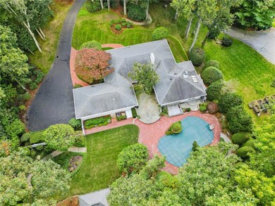 161 Gilbert Stuart Dr, East Greenwich, RI 02818 - photo 3