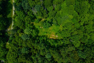 6039 Matlock Dr, Columbus, IN 47201 - photo 7