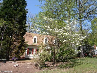 Exterior Front - Walton Park is beautiful in the S