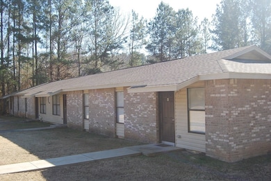 Pinewood Court, Lanett, AL 36863 - photo 4