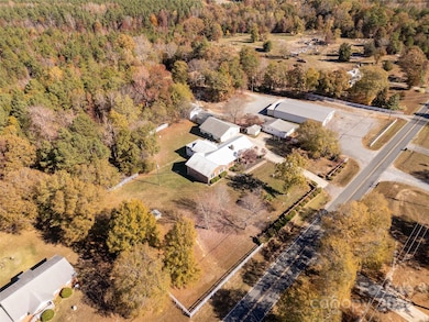 4336 Mcallister Rd, Catawba, SC 29704 - photo 3