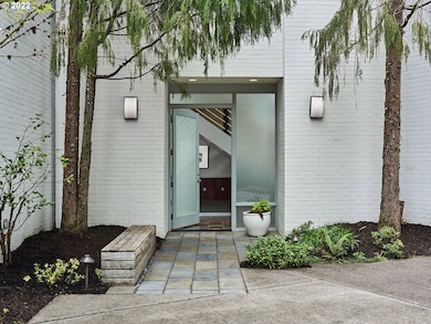 7616 NW Thompson Rd, Portland, OR 97229 - photo 2