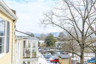 1504 Villa Terrace unit E, Charlottesville, VA 22903 - photo 6