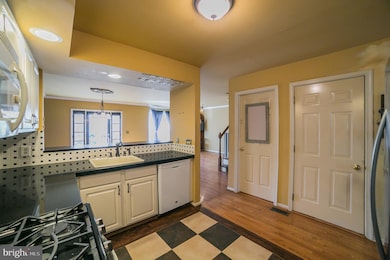 471 Berkshire Dr, Souderton, PA 18964 - photo 7