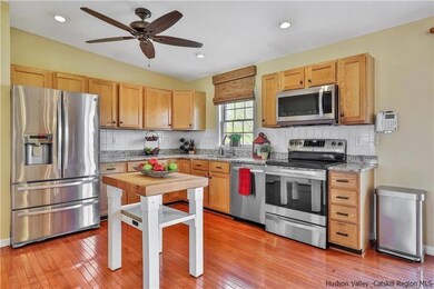 5 van Del Dr, Milton, NY 12547 - photo 4